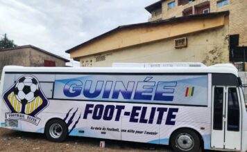 LIGUE 1 GUICOPRES : FOOT ÉLITE DÉVOILE SON NOUVEAU BUS