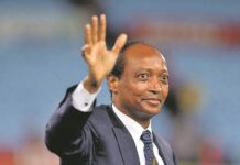 Patrice Motsepe annonce son départ de la CAF avant la prochaine Coupe du monde